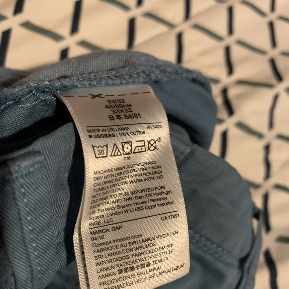 EUC Gap Men’s Khaki’s 33/32 slim 100% cotton blue circa 2016 - Picture 5 of 5